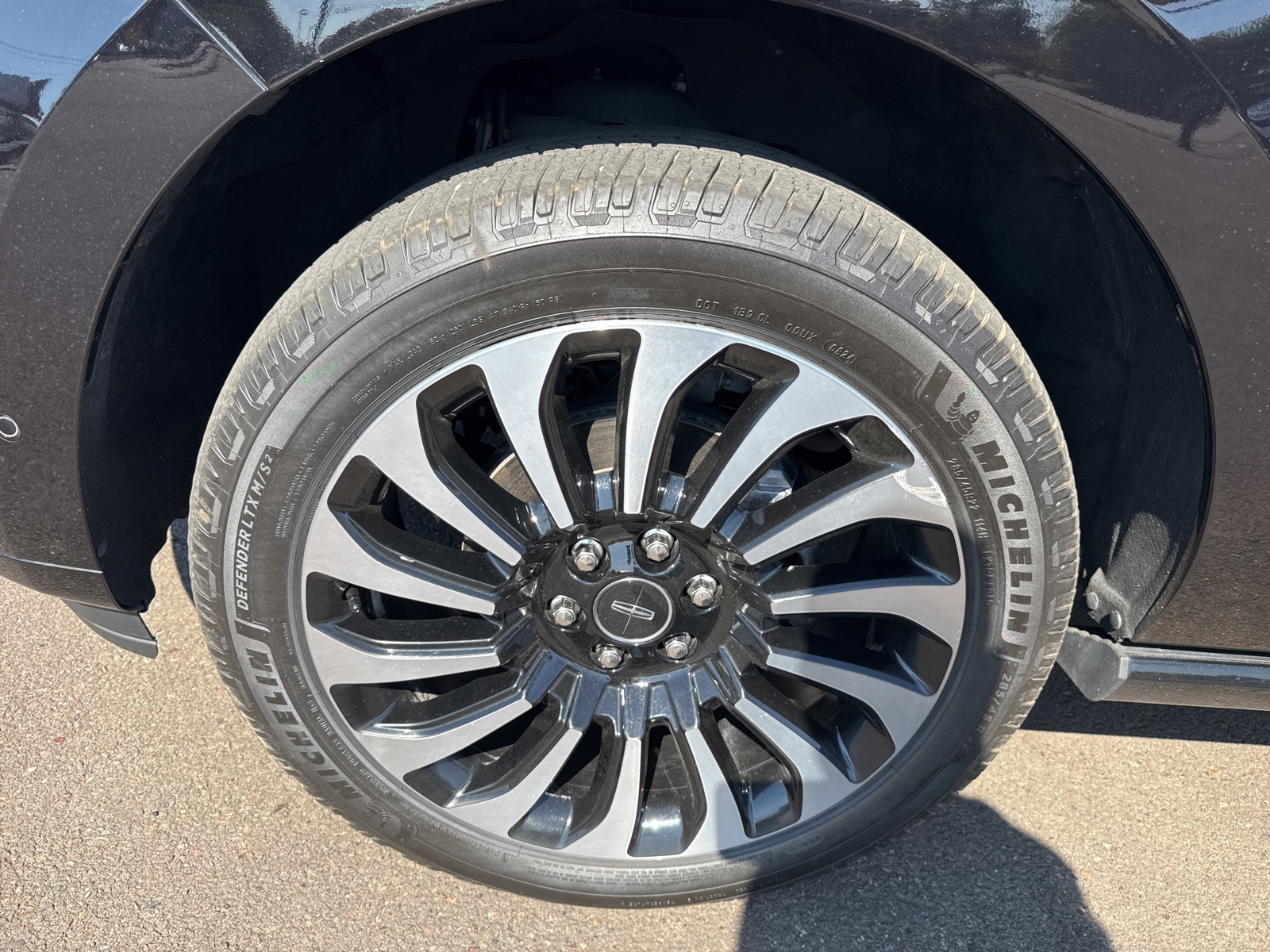 used 2022 Lincoln Navigator car, priced at $64,998