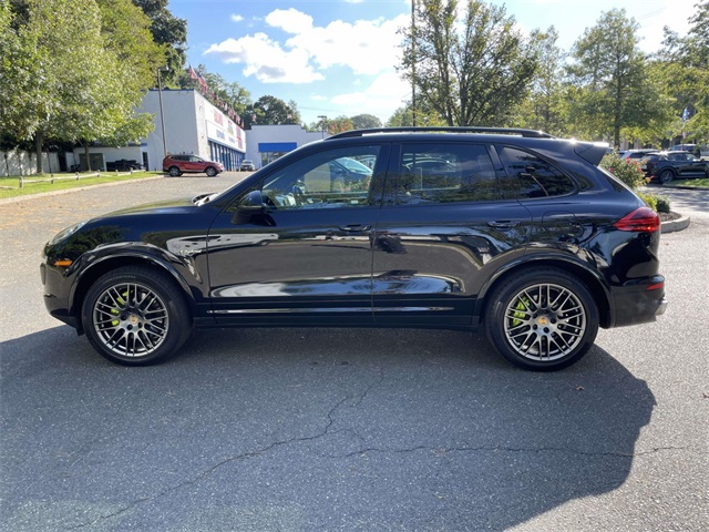 used 2018 Porsche Cayenne E-Hybrid car, priced at $22,657