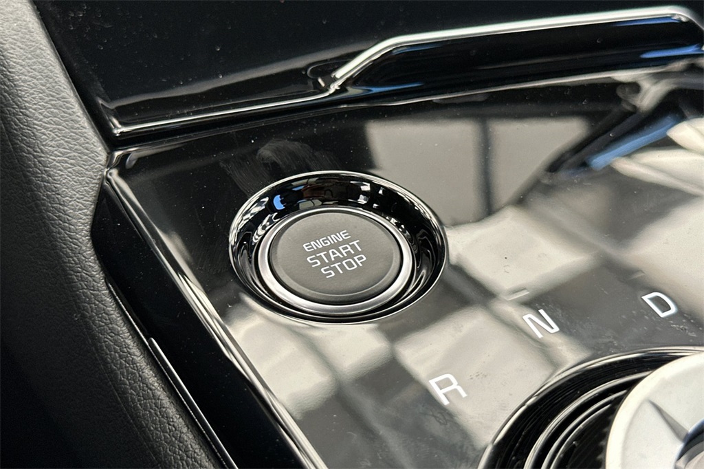 new 2025 Kia Sportage Plug-In Hybrid car, priced at $41,875