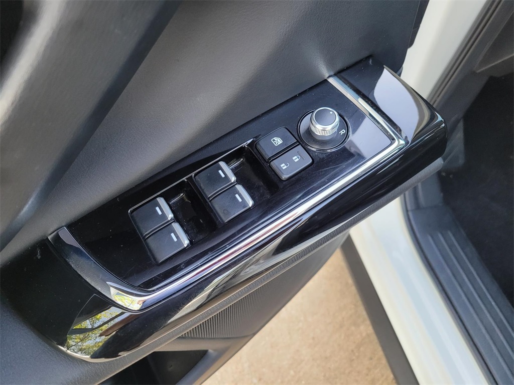 used 2023 Mazda CX-9 car, priced at $27,900
