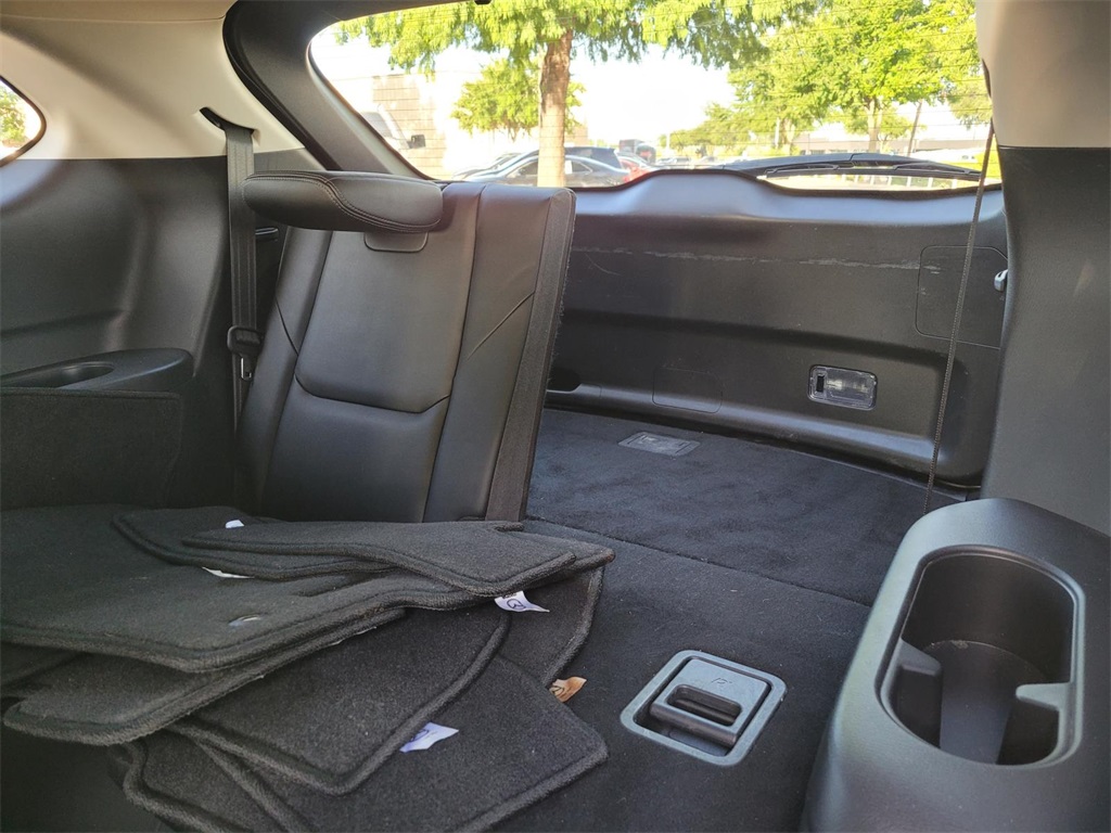 used 2023 Mazda CX-9 car, priced at $27,900