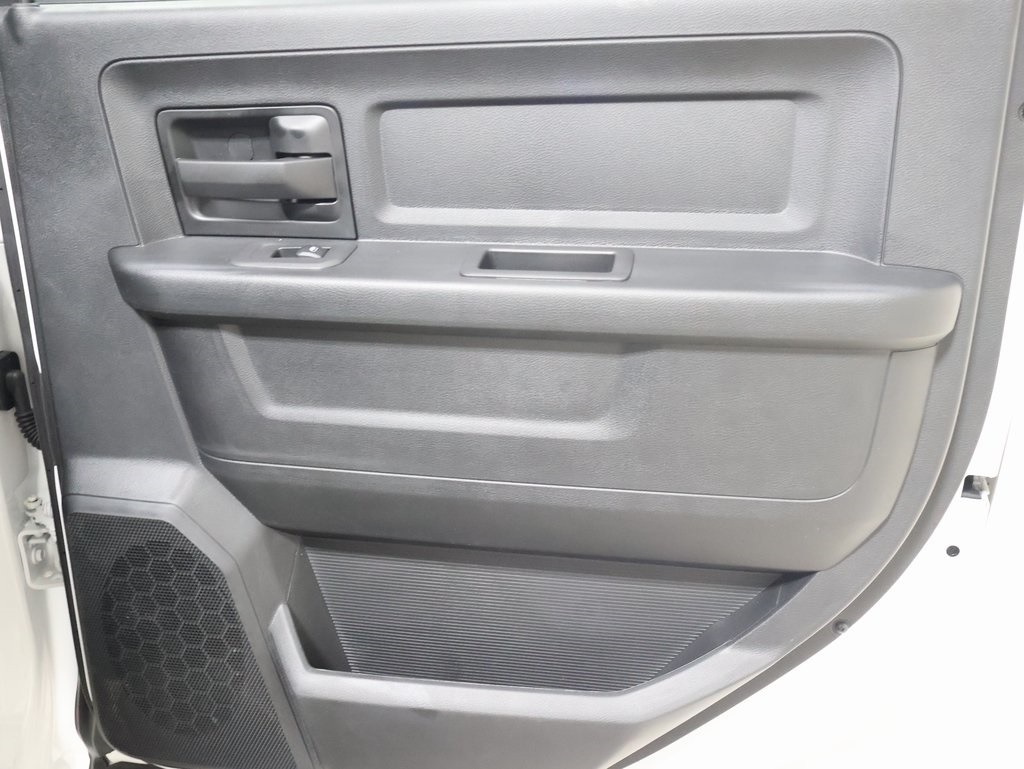 new 2025 Ram 3500 car, priced at $72,647