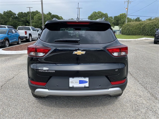 new 2026 Chevrolet TrailBlazer car, priced at $29,165