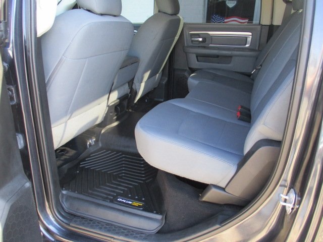 used 2019 Ram 1500 Classic car, priced at $24,281