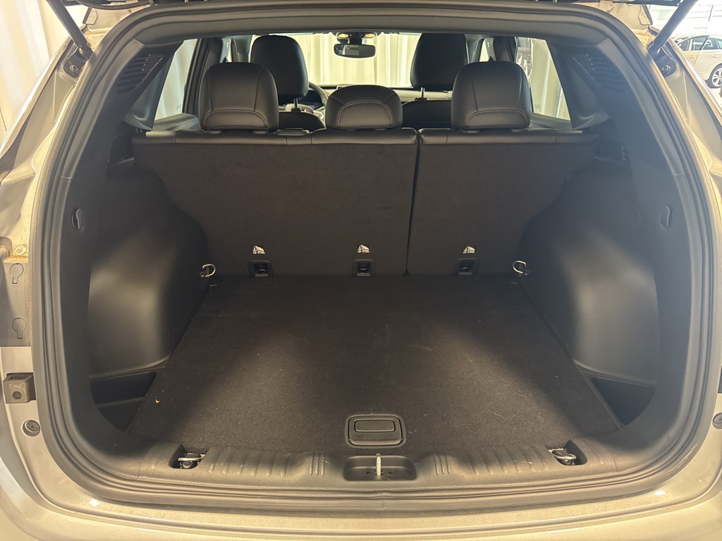 used 2023 Jeep Compass car, priced at $25,800