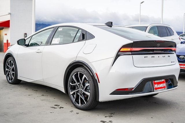 new 2026 Toyota Prius Plug-In Hybrid car, priced at $41,064