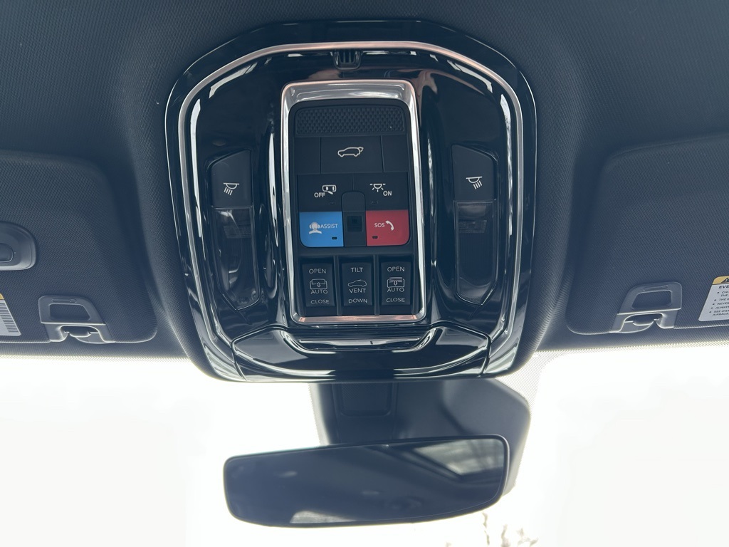 used 2021 Jeep Grand Cherokee L car, priced at $28,548