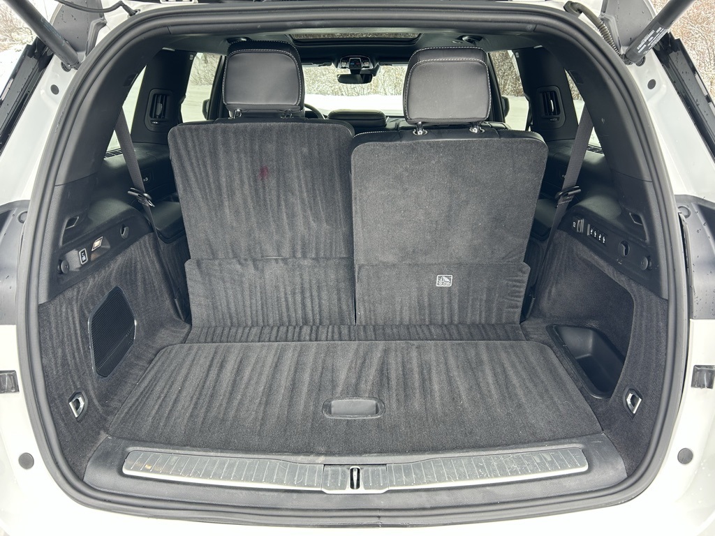 used 2021 Jeep Grand Cherokee L car, priced at $28,548