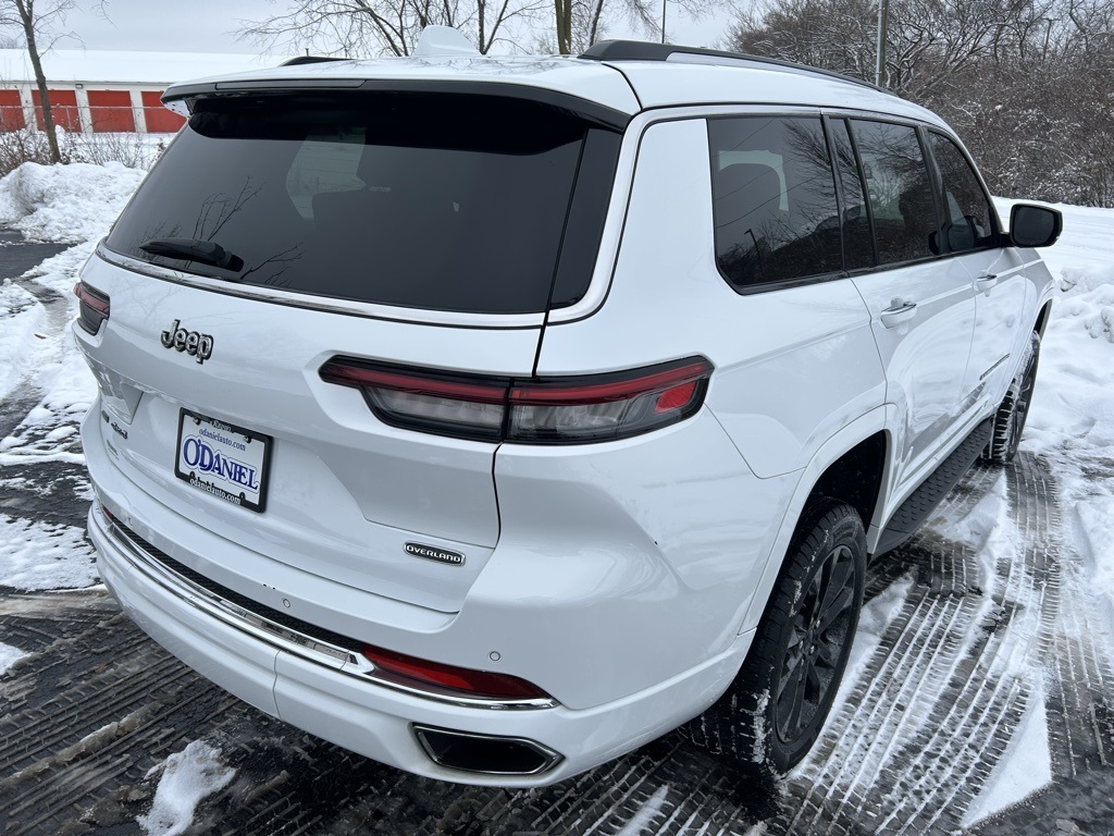 used 2021 Jeep Grand Cherokee L car, priced at $28,548