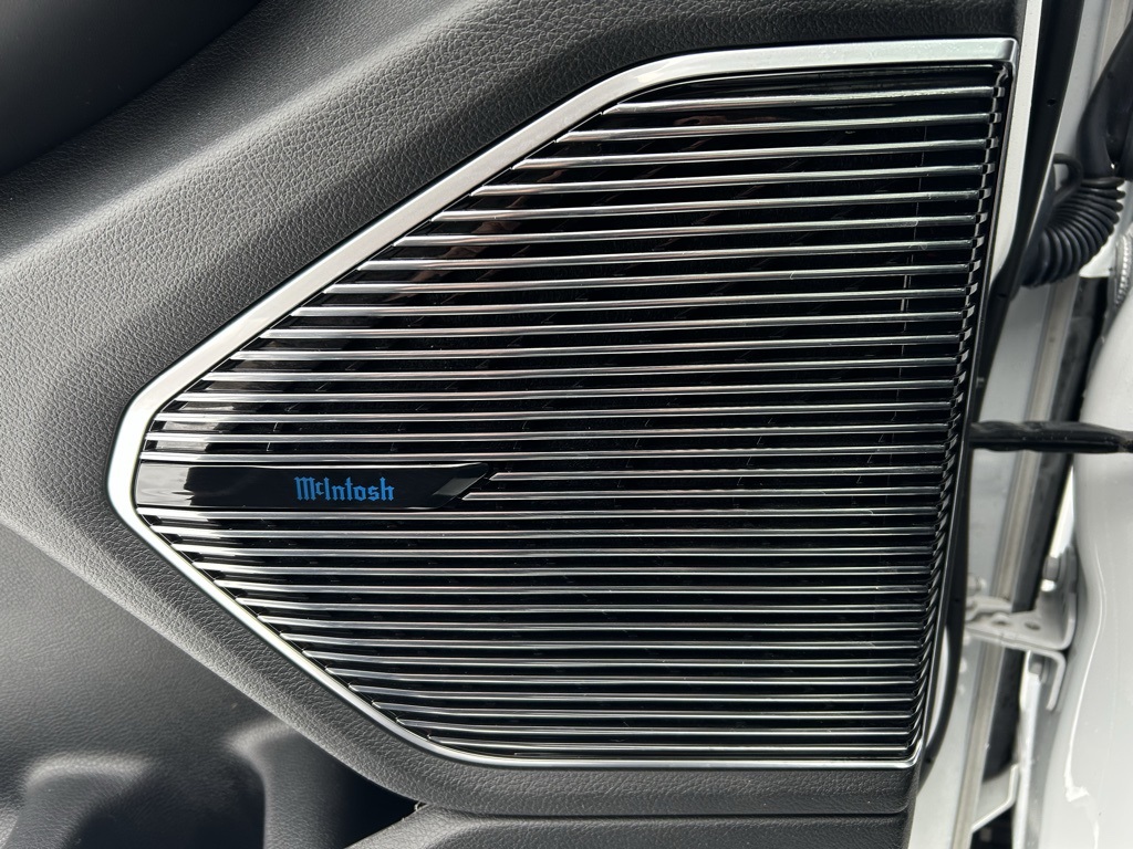 used 2021 Jeep Grand Cherokee L car, priced at $28,548