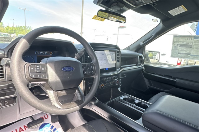 new 2025 Ford F-150 car, priced at $46,590