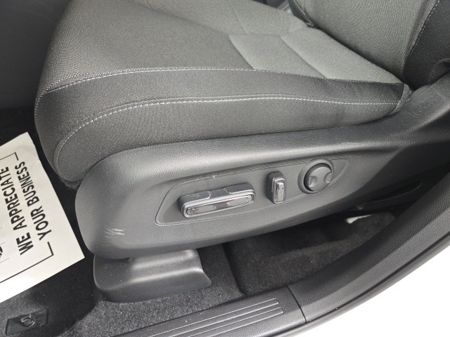 used 2025 Honda CR-V car, priced at $35,491