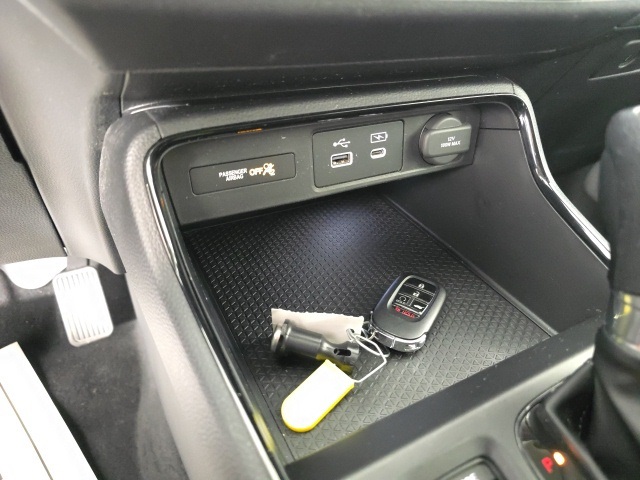 used 2025 Honda CR-V car, priced at $35,491