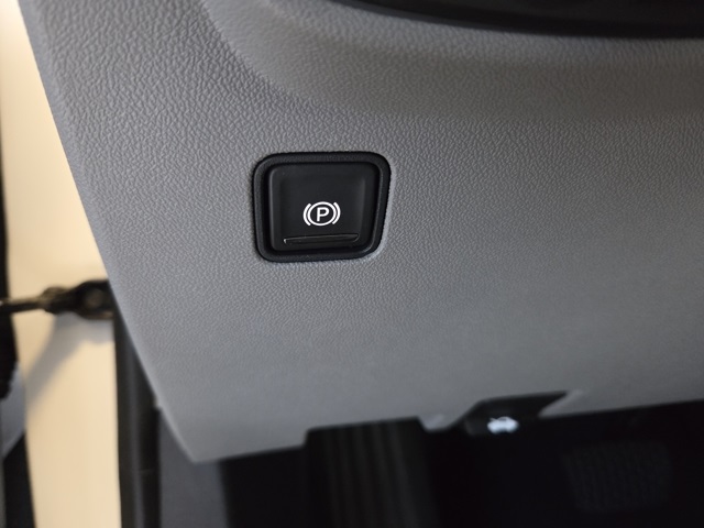 used 2023 GMC Terrain car, priced at $21,277