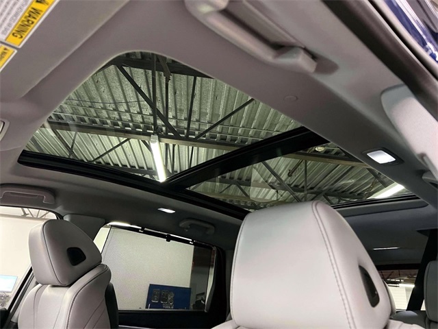 used 2023 Acura MDX car, priced at $41,020