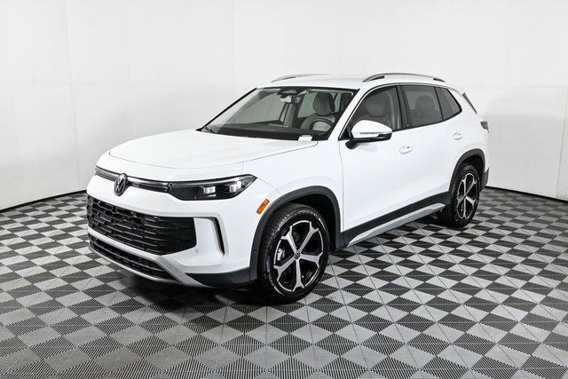 new 2025 Volkswagen Tiguan car, priced at $36,629