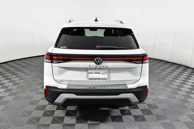 new 2025 Volkswagen Tiguan car, priced at $36,629