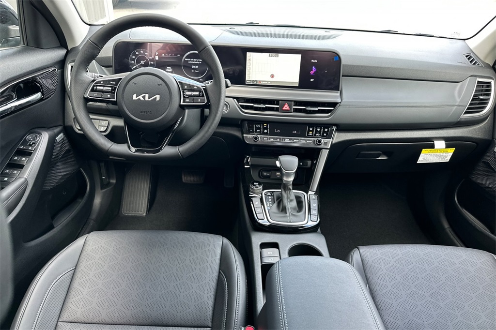 new 2026 Kia Seltos car, priced at $33,370