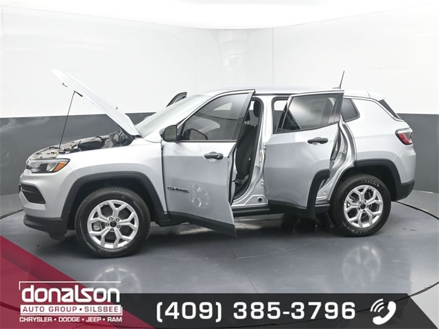 new 2025 Jeep Compass car, priced at $27,444