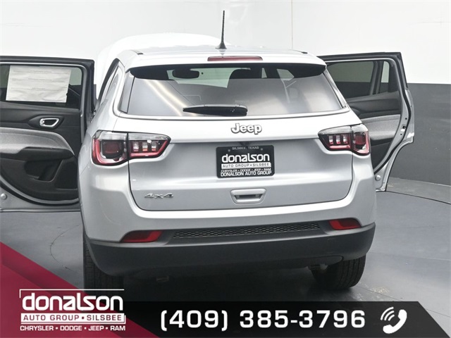 new 2025 Jeep Compass car, priced at $27,444