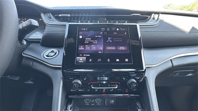 new 2025 Jeep Grand Cherokee L car, priced at $44,565