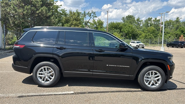 new 2025 Jeep Grand Cherokee L car, priced at $44,565