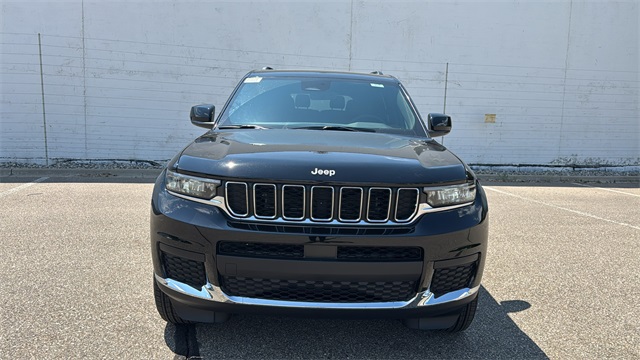 new 2025 Jeep Grand Cherokee L car, priced at $44,565