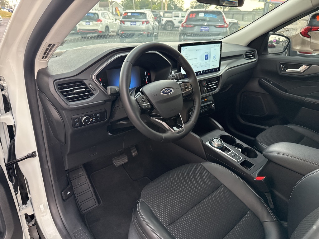 used 2025 Ford Escape Plug-In Hybrid car, priced at $31,900