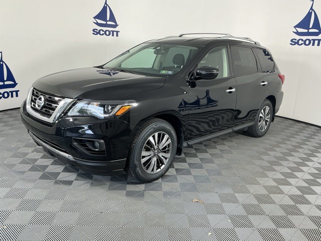 used 2020 Nissan Pathfinder car, priced at $21,270