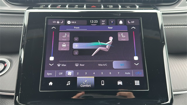 new 2025 Jeep Grand Cherokee L car, priced at $44,034