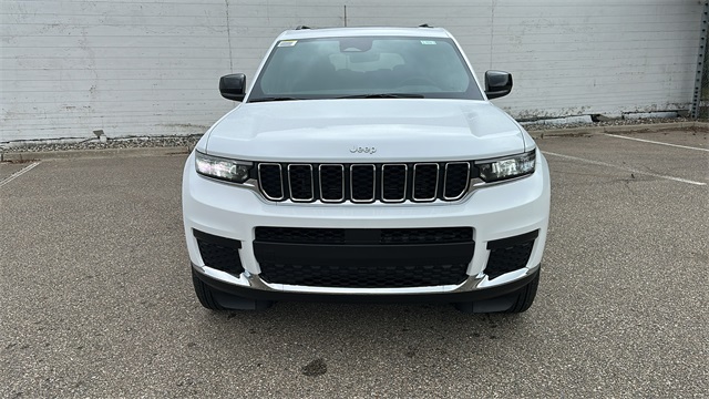 new 2025 Jeep Grand Cherokee L car, priced at $44,034