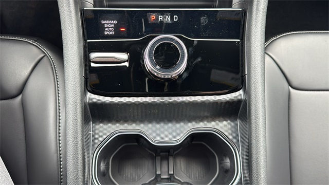new 2025 Jeep Grand Cherokee car, priced at $48,172