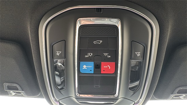 new 2025 Jeep Grand Cherokee car, priced at $48,172