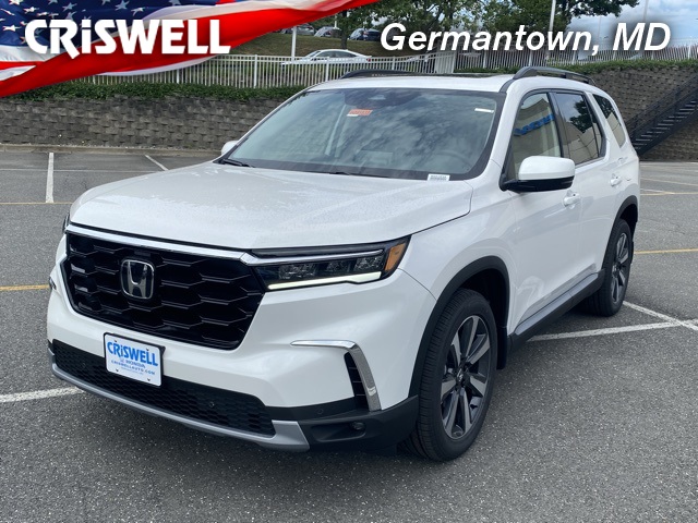 new 2025 Honda Pilot car, priced at $52,235