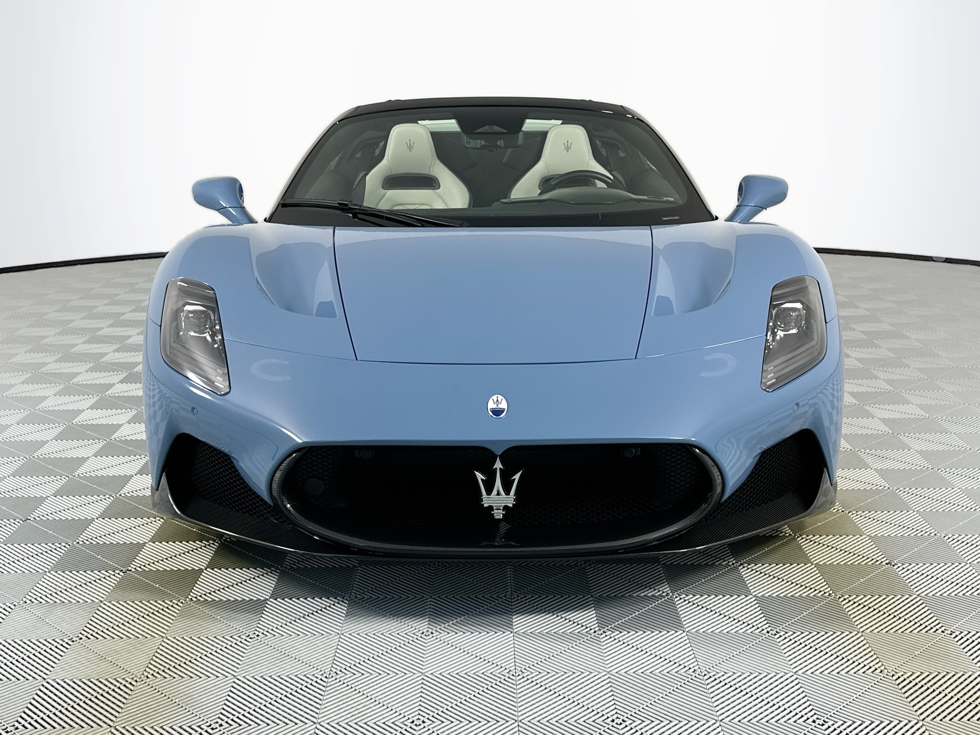 new 2023 Maserati MC20 Cielo car, priced at $264,395