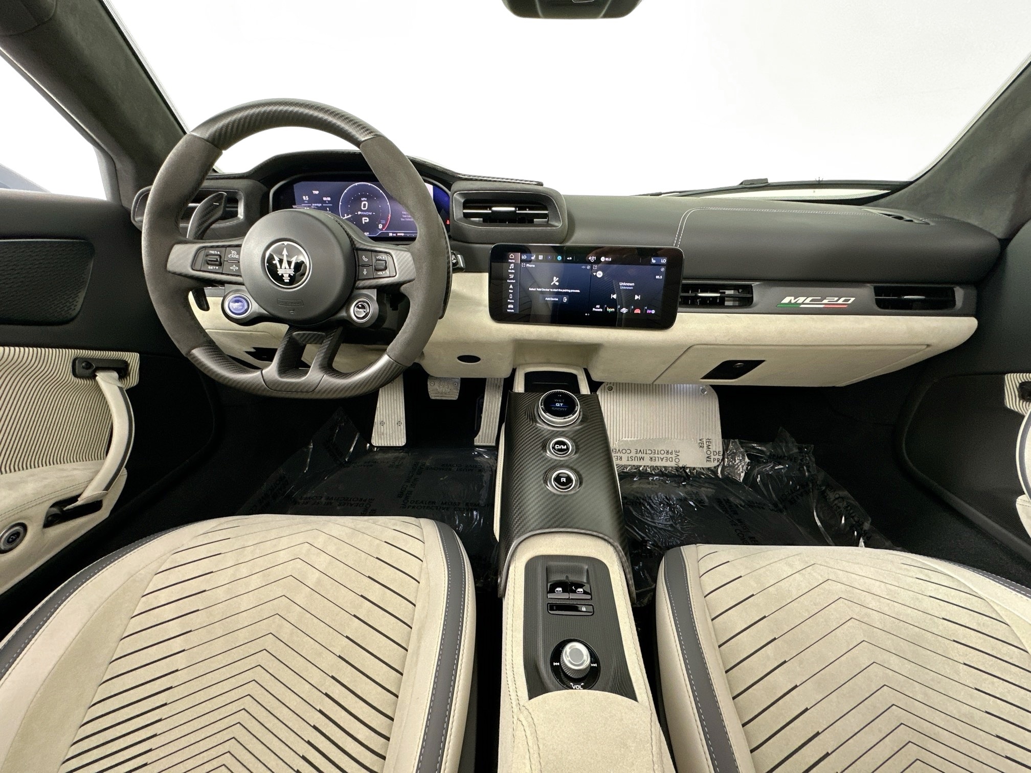 new 2023 Maserati MC20 Cielo car, priced at $264,395