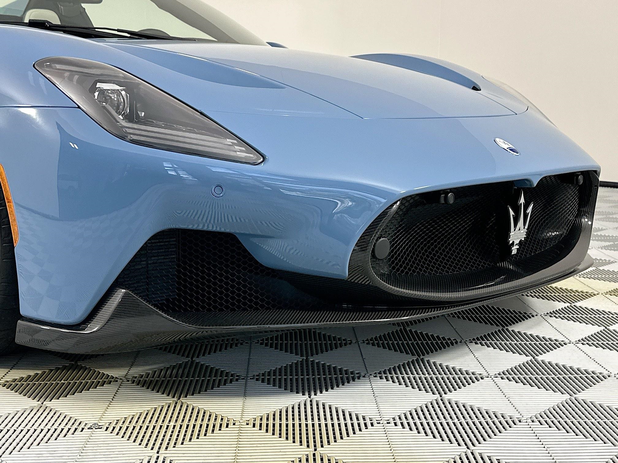 new 2023 Maserati MC20 Cielo car, priced at $264,395