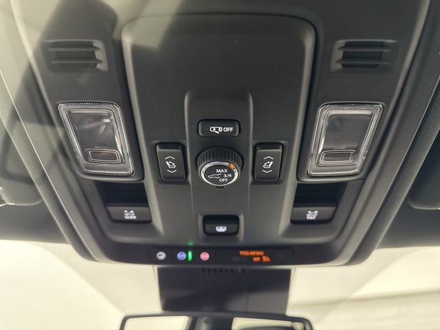 new 2025 Chevrolet Suburban car, priced at $75,325