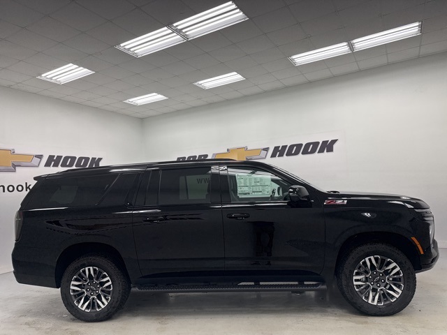 new 2025 Chevrolet Suburban car, priced at $75,325