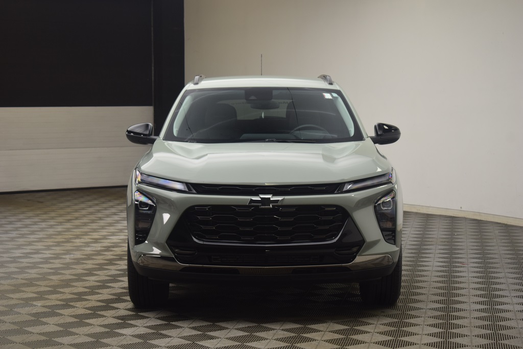 used 2025 Chevrolet Trax car, priced at $24,500