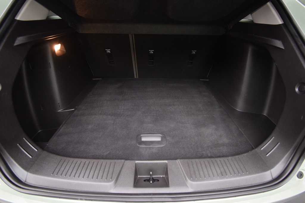 used 2025 Chevrolet Trax car, priced at $24,500
