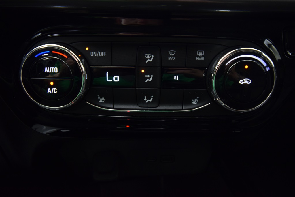 used 2025 Chevrolet Trax car, priced at $24,500