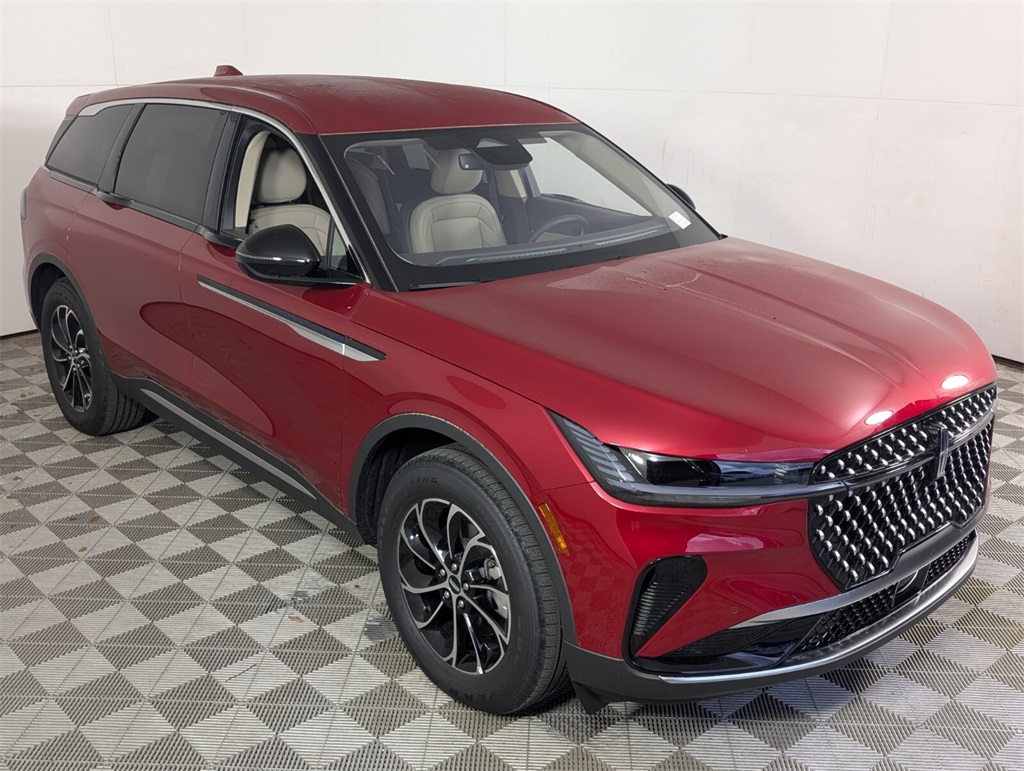 new 2025 Lincoln Nautilus car, priced at $53,026