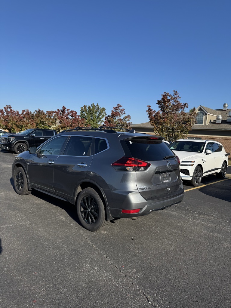 used 2018 Nissan Rogue car, priced at $11,217
