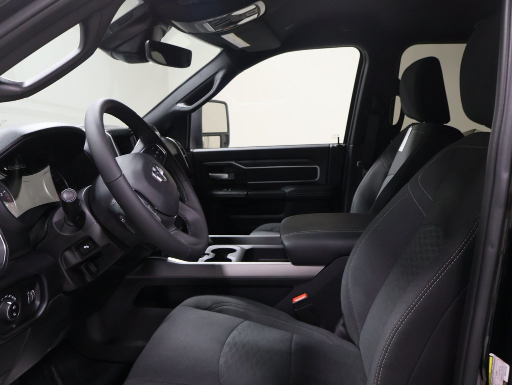 new 2025 Ram 3500 car, priced at $70,602