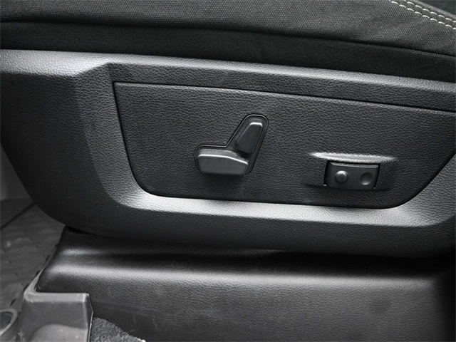 new 2025 Ram 2500 car, priced at $64,313