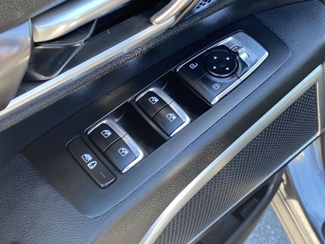 used 2023 Kia Telluride car, priced at $30,733