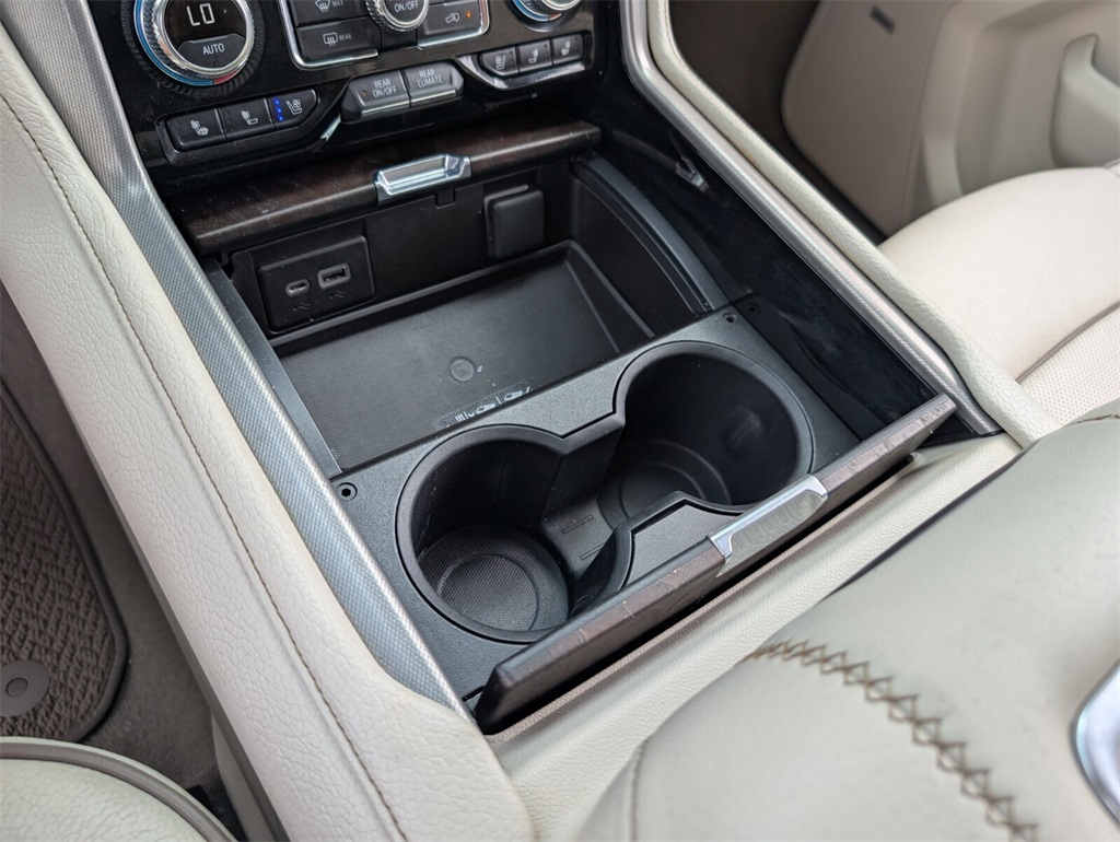 used 2021 GMC Yukon XL car, priced at $48,688