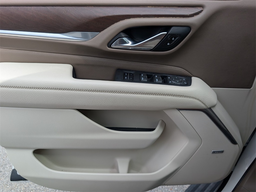 used 2021 GMC Yukon XL car, priced at $48,688