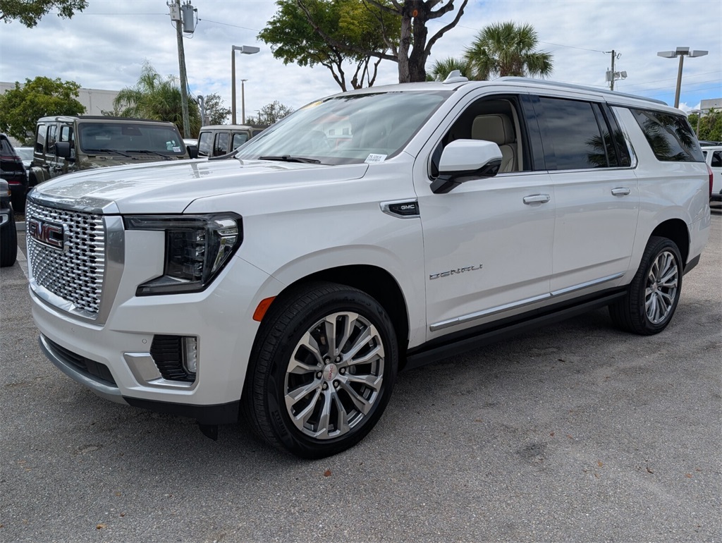 used 2021 GMC Yukon XL car, priced at $48,688